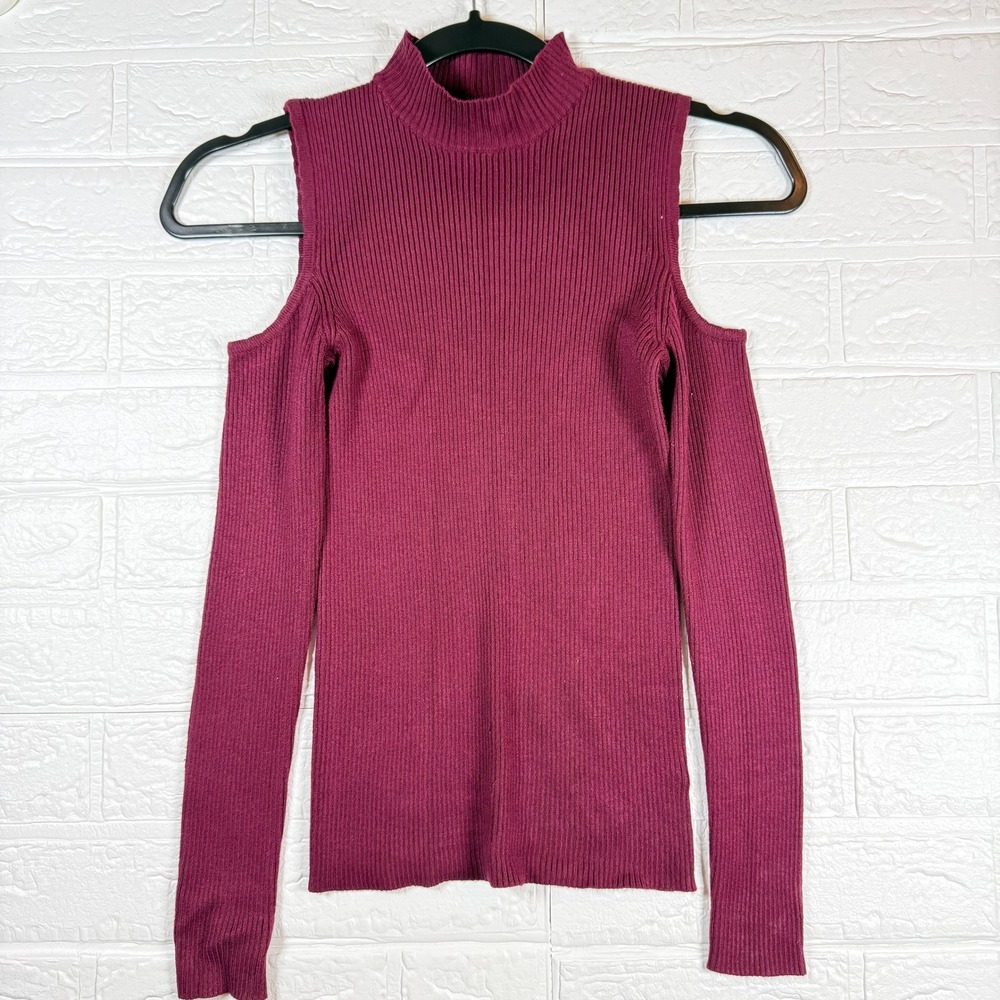 Ambiance Apparel Top Womens Small Burgundy Cold Shoulder Ribbed Mock Neck Swtr